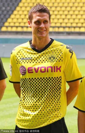  多特蒙德青春风暴席卷德甲赛场刮起黄色旋风