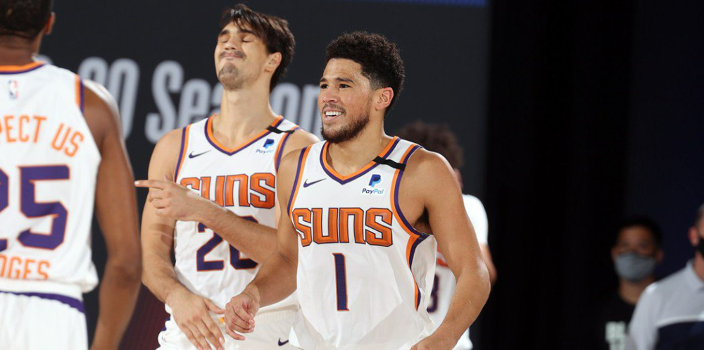  太阳布克三分火力全开，鹈鹕客场苦战惜败收场